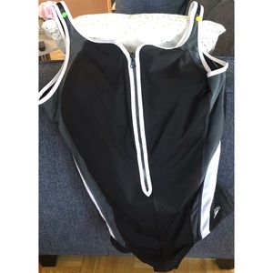 Speedo Woman’s Black Performance Swim Suit